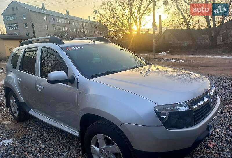 Позашляховик / Кросовер Renault Duster 2010 в Харкові