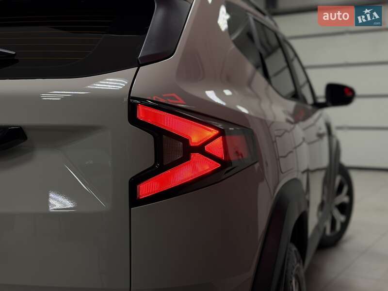 Позашляховик / Кросовер Renault Duster 2025 в Тернополі