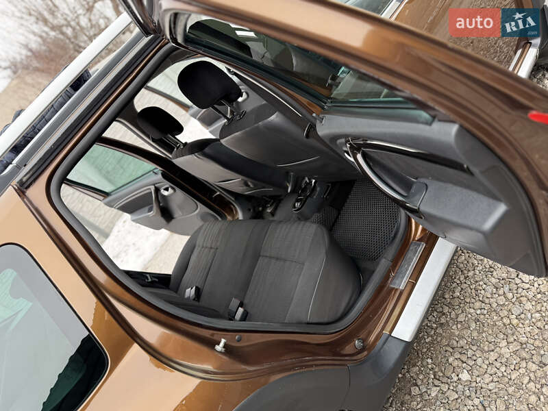 Позашляховик / Кросовер Renault Duster 2010 в Дніпрі фото 10 Позашляховик / Кросовер Renault Duster 2010 в Дніпрі