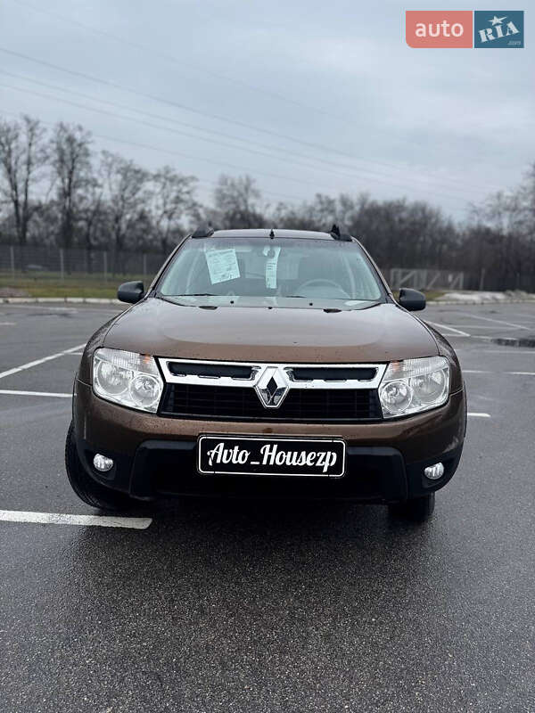 Позашляховик / Кросовер Renault Duster 2014 в Запоріжжі