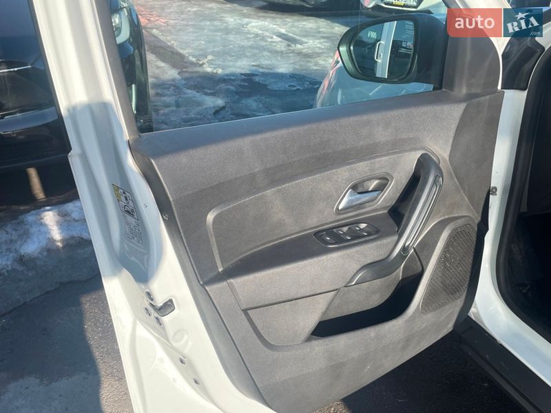 Позашляховик / Кросовер Renault Duster 2020 в Києві