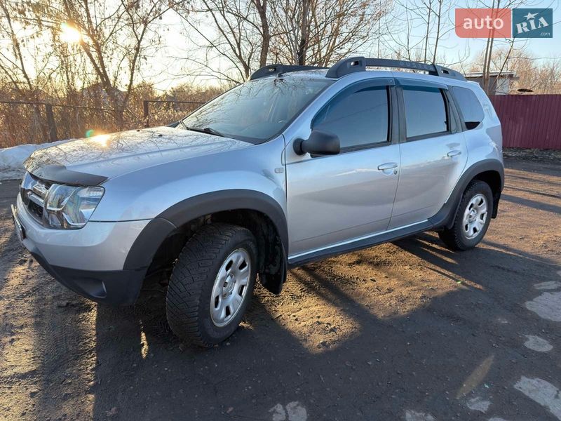 Внедорожник / Кроссовер Renault Duster 2016 в Лохвице