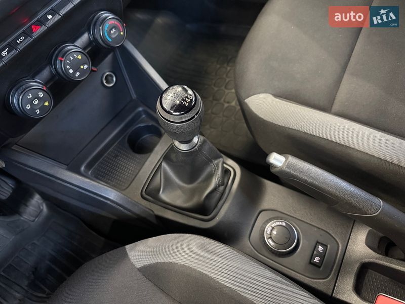 Внедорожник / Кроссовер Renault Duster 2020 в Киеве