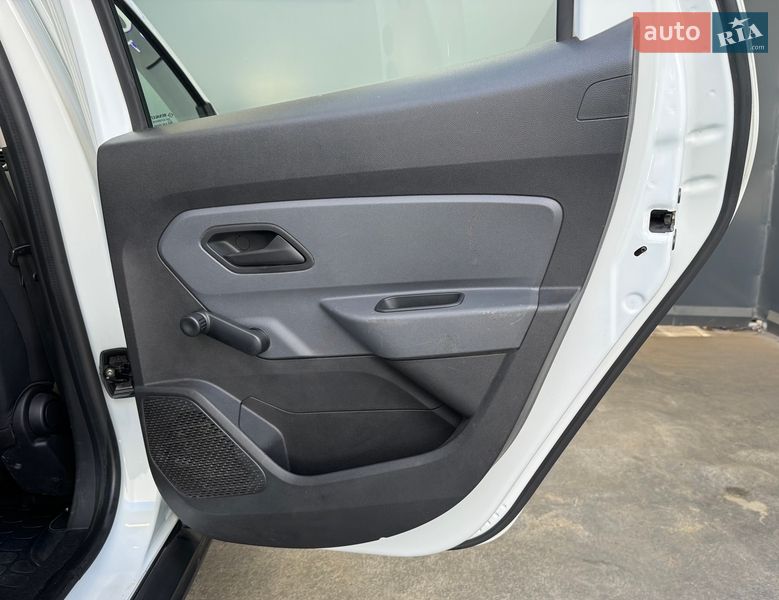 Внедорожник / Кроссовер Renault Duster 2020 в Киеве