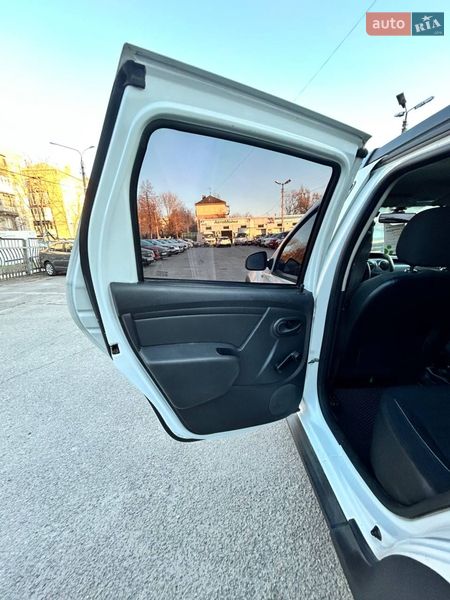 Внедорожник / Кроссовер Renault Duster 2016 в Запорожье