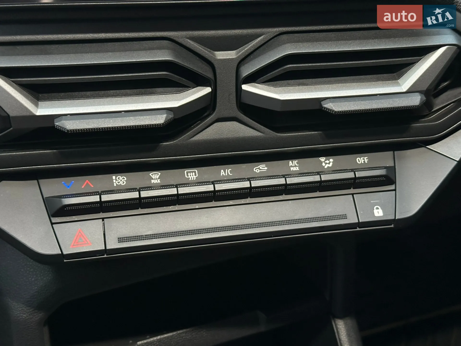 2025 Renault Duster - мініатюра 33
