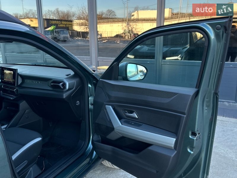 Позашляховик / Кросовер Renault Duster 2024 в Києві