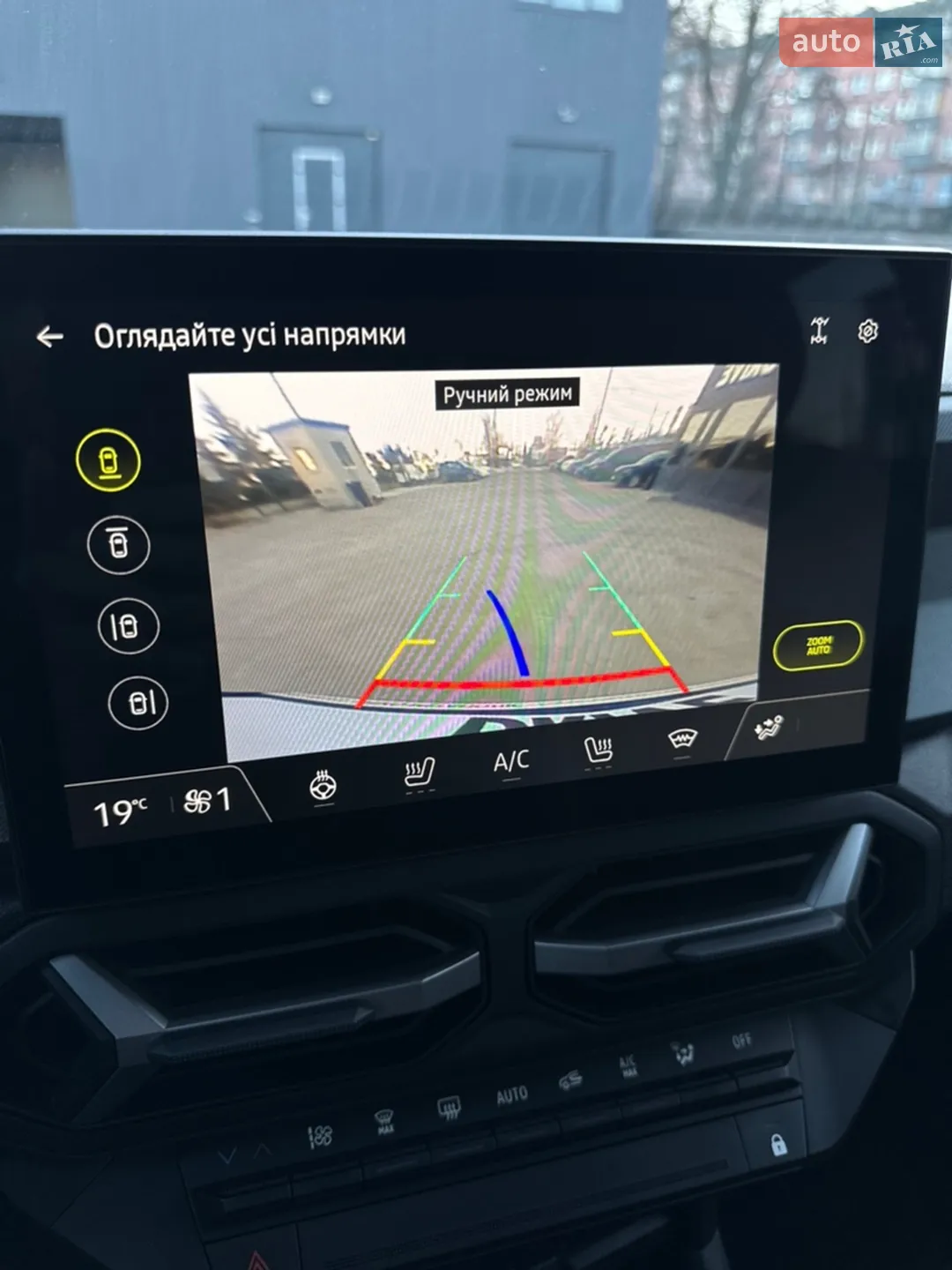 2024 Renault Duster - мініатюра 43