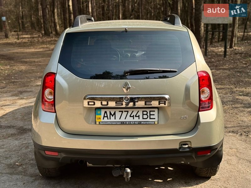 Внедорожник / Кроссовер Renault Duster 2014 в Киеве