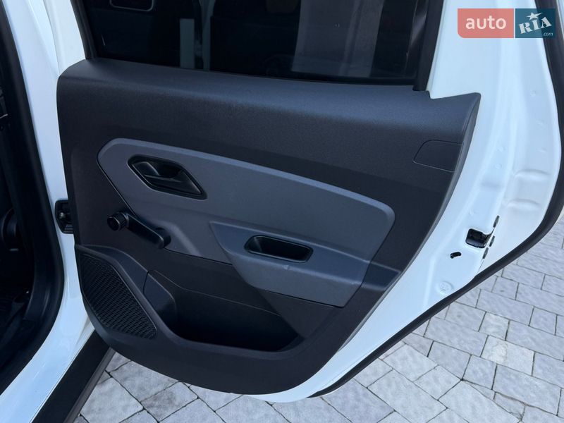 Внедорожник / Кроссовер Renault Duster 2020 в Дрогобыче фото 51 Внедорожник / Кроссовер Renault Duster 2020 в Дрогобыче