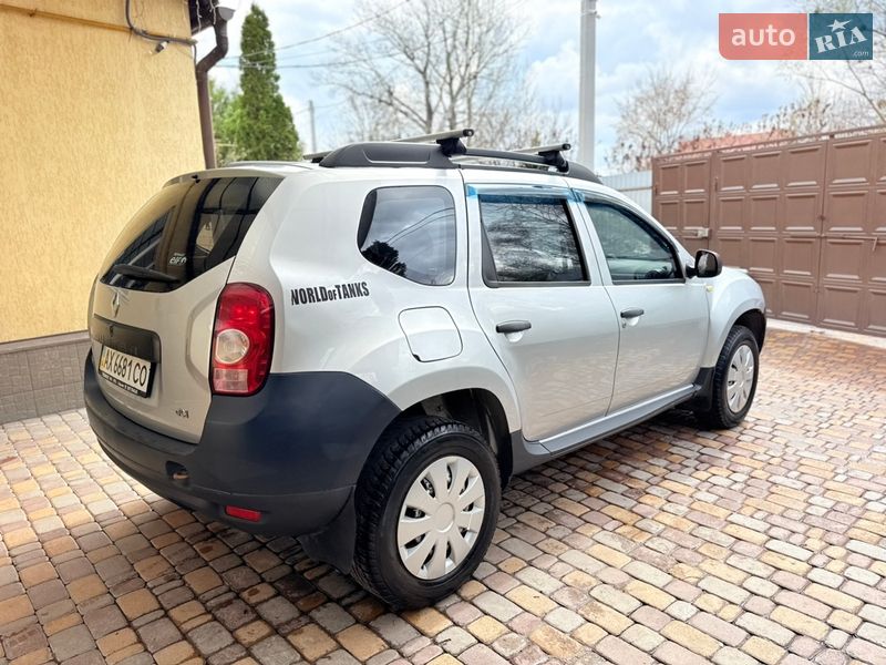 Позашляховик / Кросовер Renault Duster 2010 в Харкові