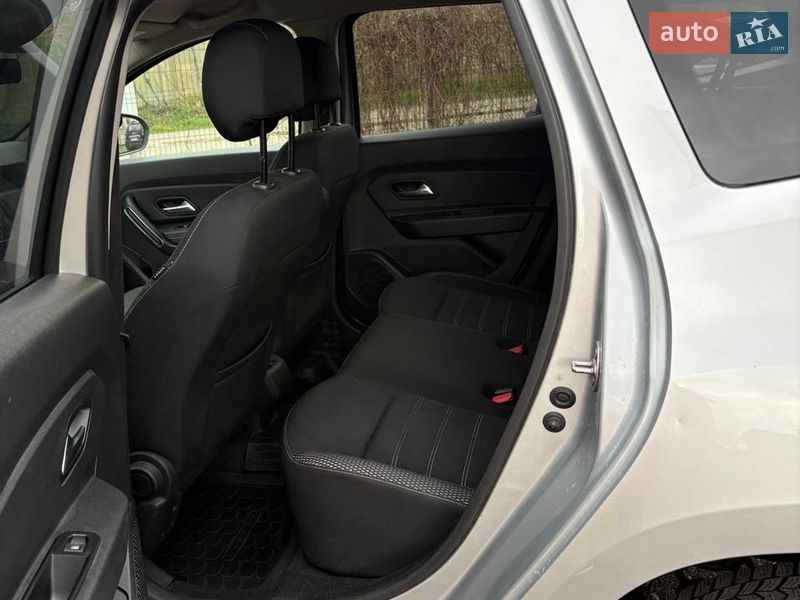 Внедорожник / Кроссовер Renault Duster 2020 в Киеве