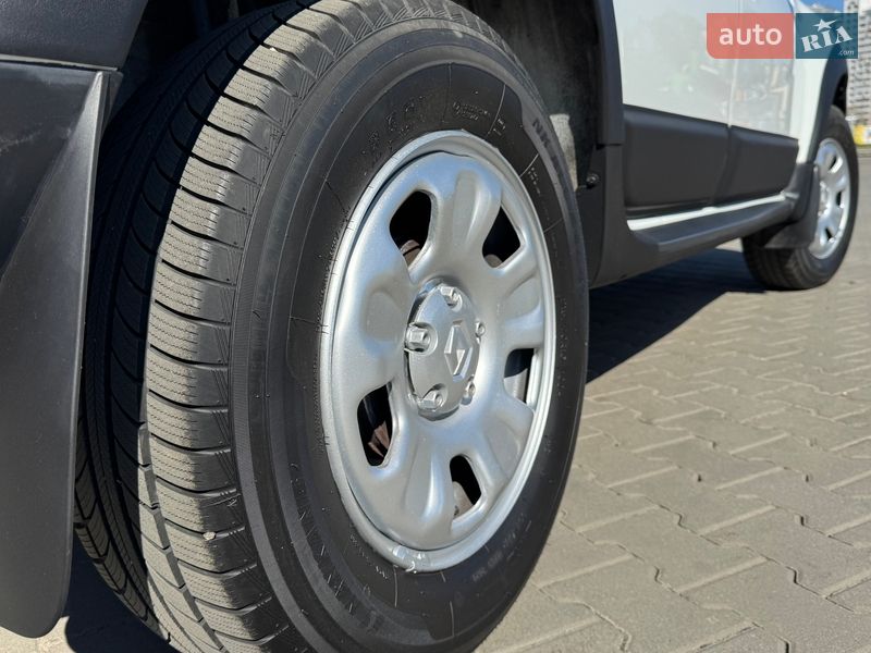 Внедорожник / Кроссовер Renault Duster 2014 в Киеве