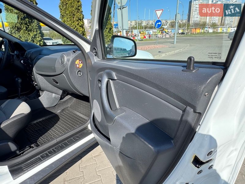 Внедорожник / Кроссовер Renault Duster 2014 в Киеве