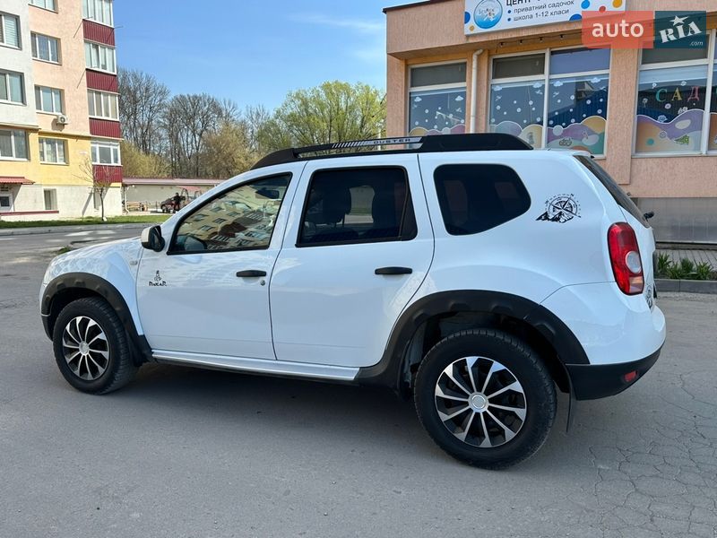 2012 Renault Duster, VIN VF1VGFT9428053865:plate — фото 1 (autoria)