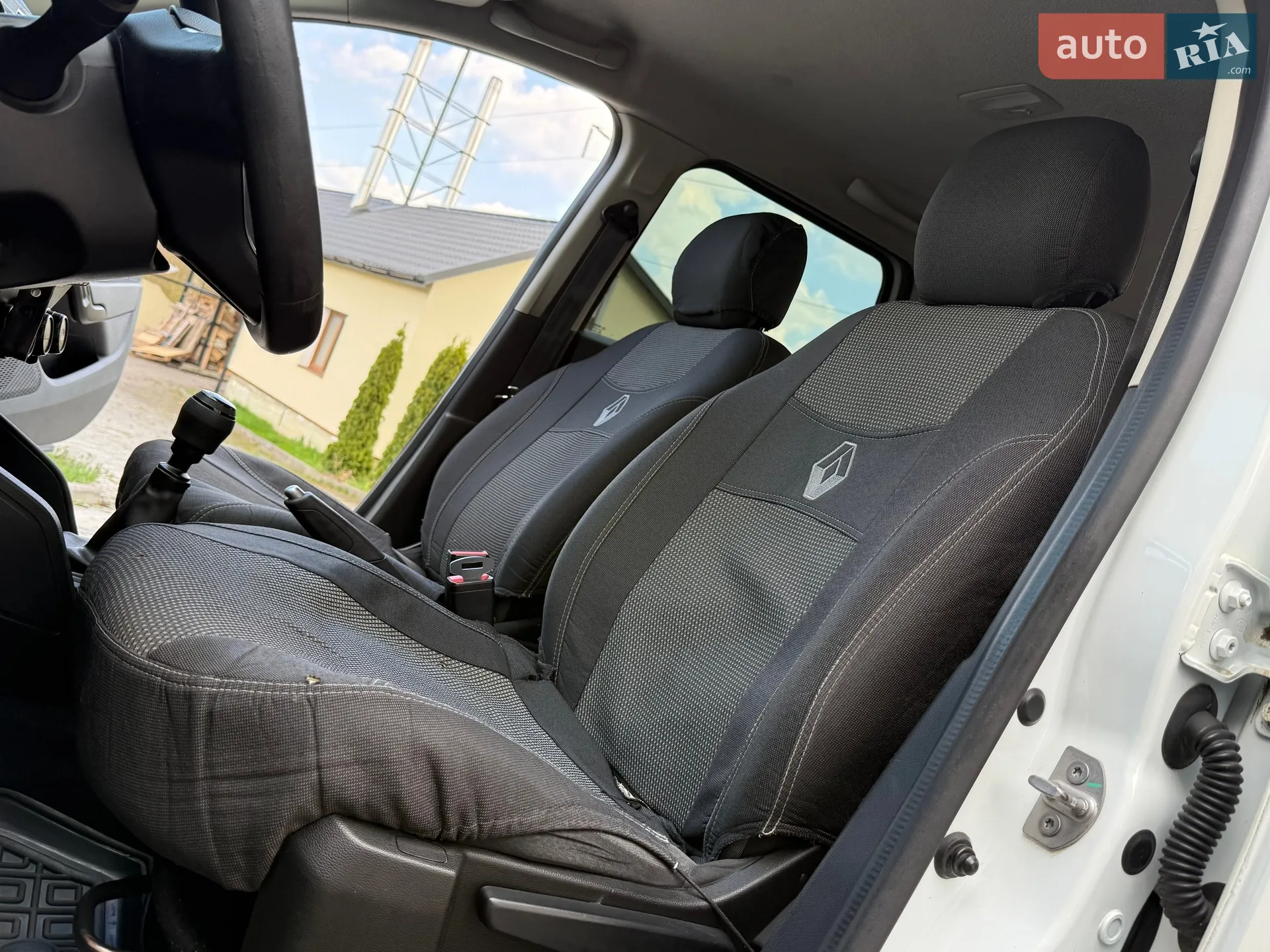 2020 Renault Duster - мініатюра 69