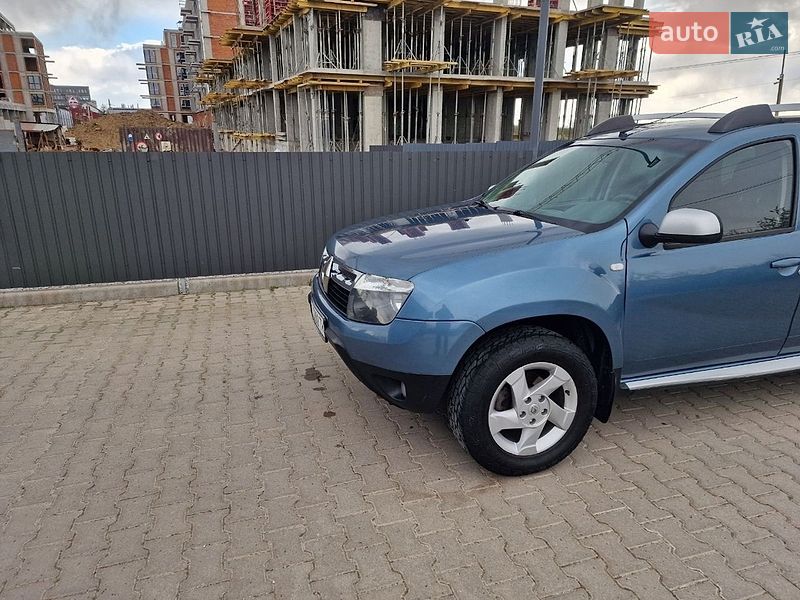 Позашляховик / Кросовер Renault Duster 2010 в Львові