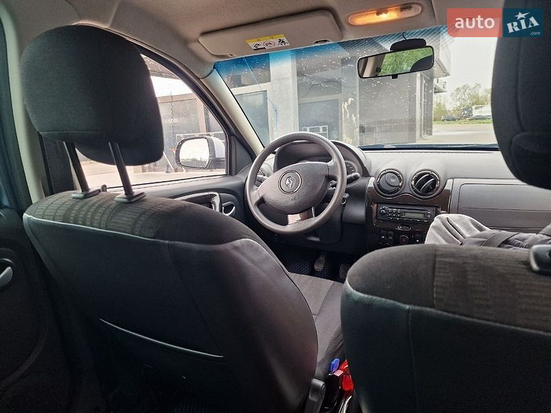 Позашляховик / Кросовер Renault Duster 2010 в Львові