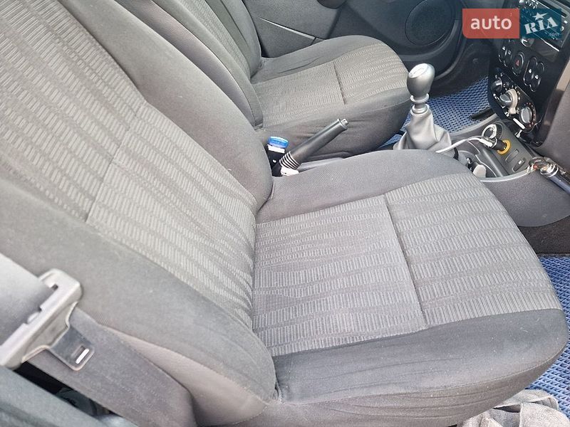 Позашляховик / Кросовер Renault Duster 2010 в Львові