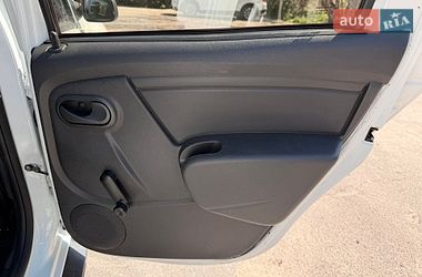 Внедорожник / Кроссовер Renault Duster 2013 в Киеве