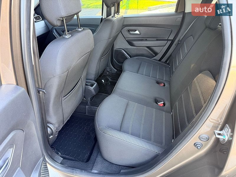 Внедорожник / Кроссовер Renault Duster 2020 в Киеве