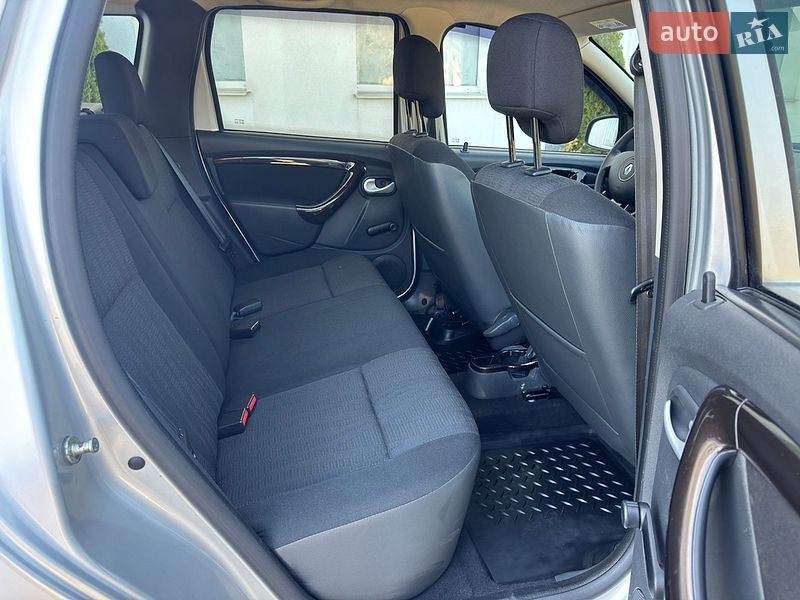 Внедорожник / Кроссовер Renault Duster 2012 в Житомире