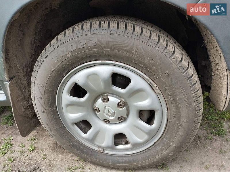 Внедорожник / Кроссовер Renault Duster 2013 в Оржице