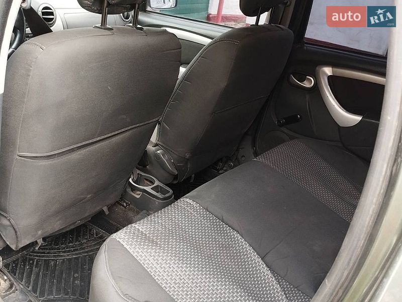 Внедорожник / Кроссовер Renault Duster 2013 в Оржице