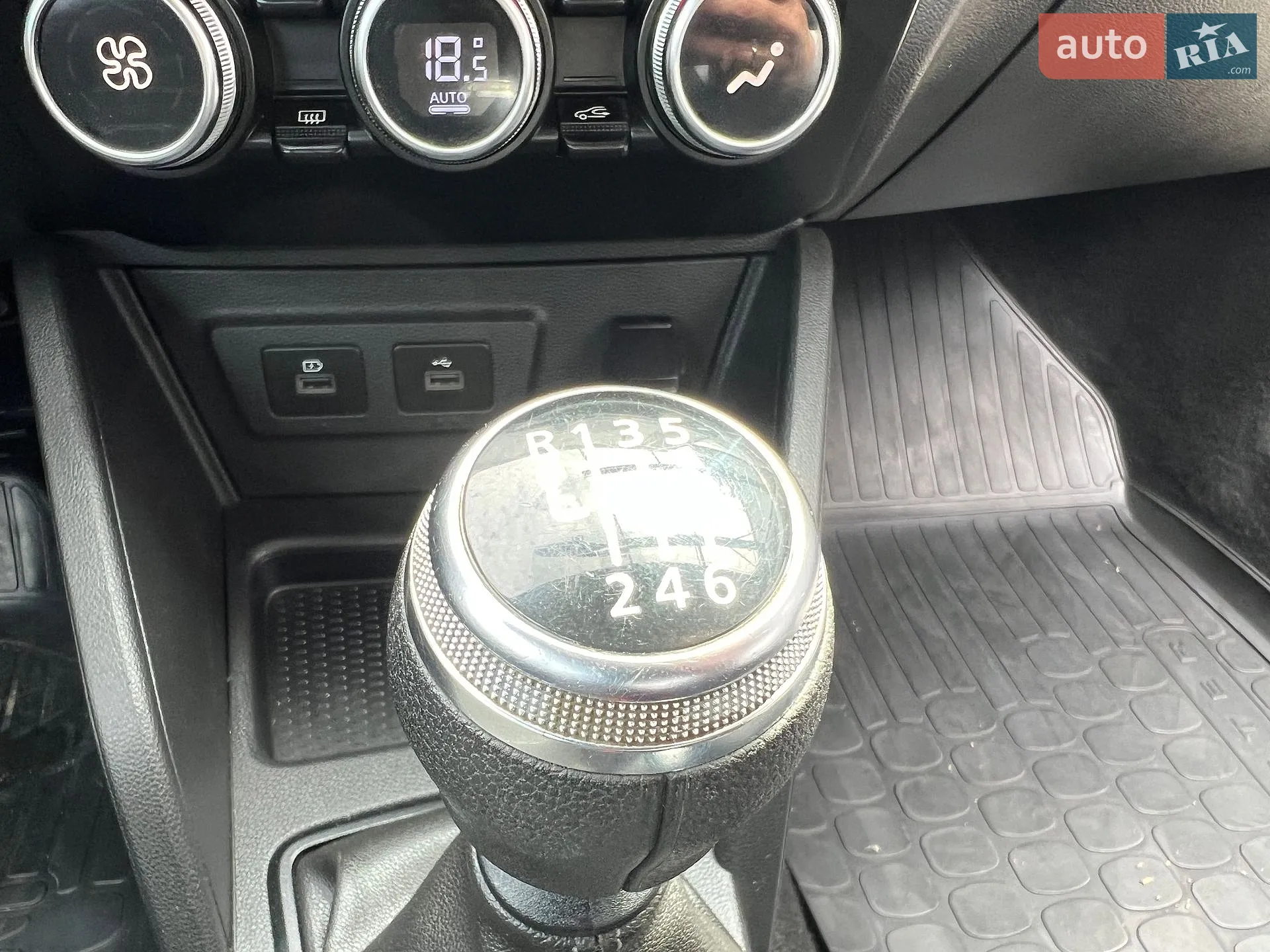 2022 Renault Duster - мініатюра 26