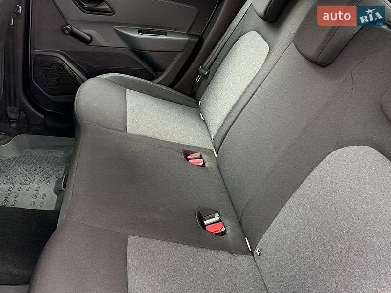 Внедорожник / Кроссовер Renault Duster 2021 в Киеве