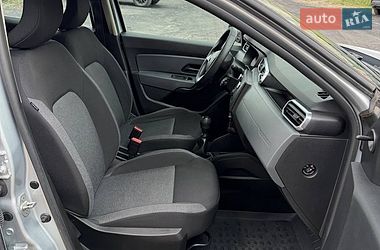 Внедорожник / Кроссовер Renault Duster 2021 в Киеве