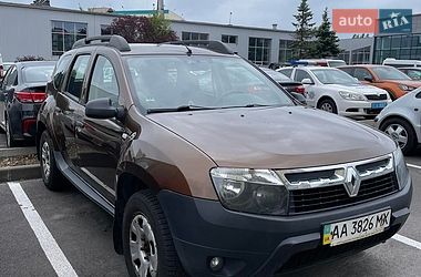 Внедорожник / Кроссовер Renault Duster 2013 в Киеве