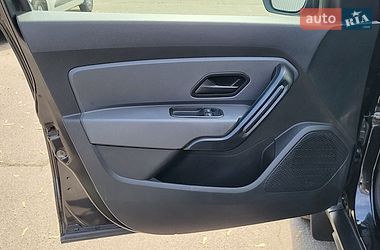 Позашляховик / Кросовер Renault Duster 2021 в Києві фото 32 Позашляховик / Кросовер Renault Duster 2021 в Києві