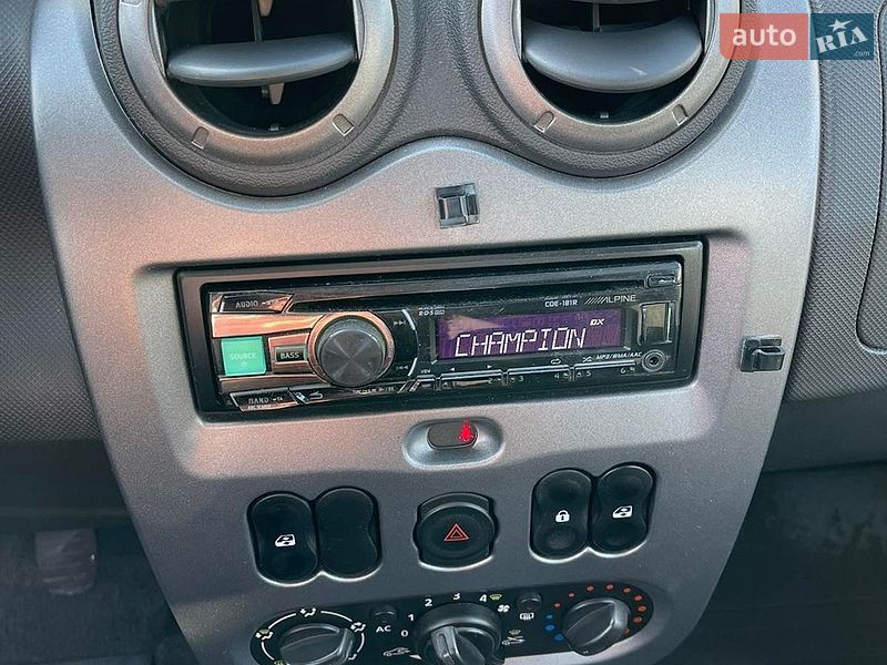 Внедорожник / Кроссовер Renault Duster 2013 в Киеве