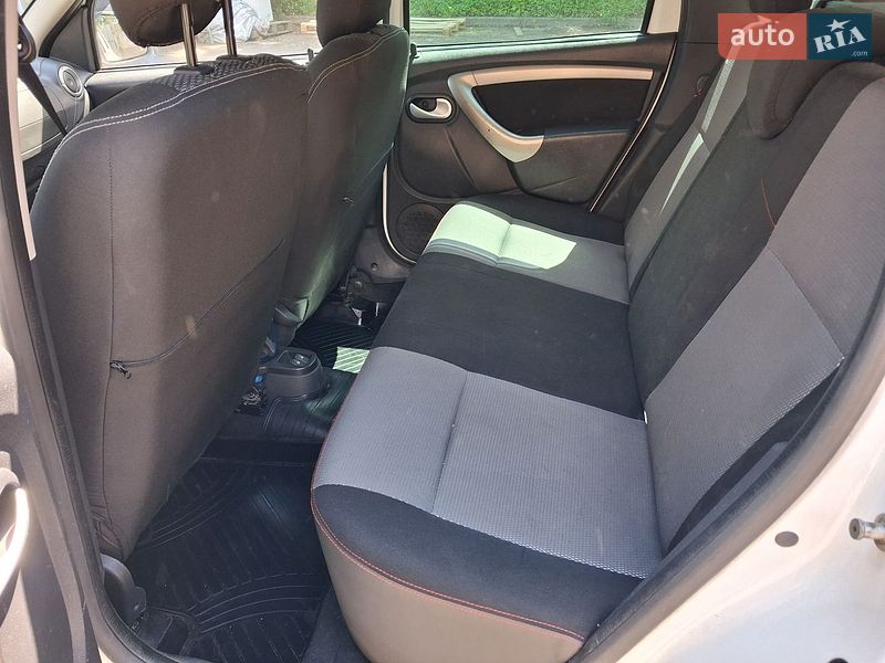 Внедорожник / Кроссовер Renault Duster 2012 в Белой Церкви