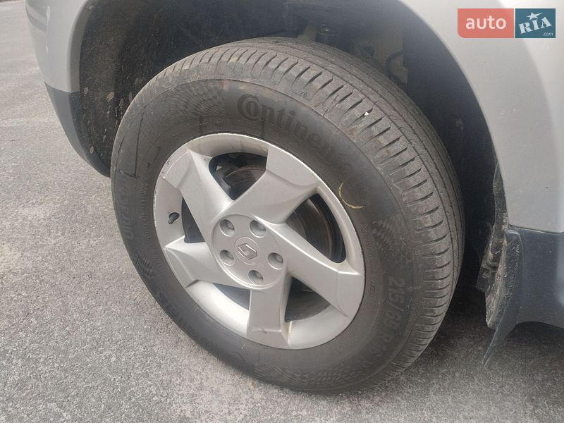Внедорожник / Кроссовер Renault Duster 2010 в Славянске