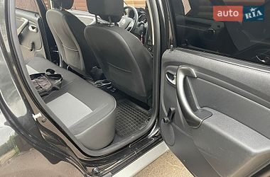 Внедорожник / Кроссовер Renault Duster 2017 в Киеве