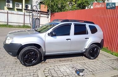 Позашляховик / Кросовер Renault Duster 2010 в Львові