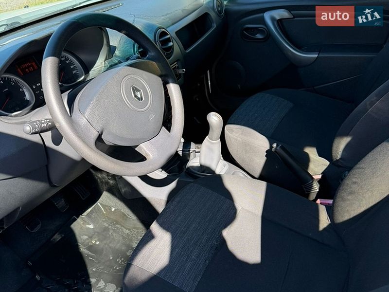 Позашляховик / Кросовер Renault Duster 2013 в Кам'янському
