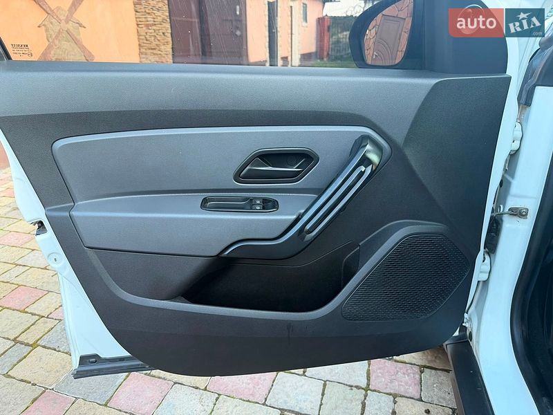 Позашляховик / Кросовер Renault Duster 2018 в Тернополі