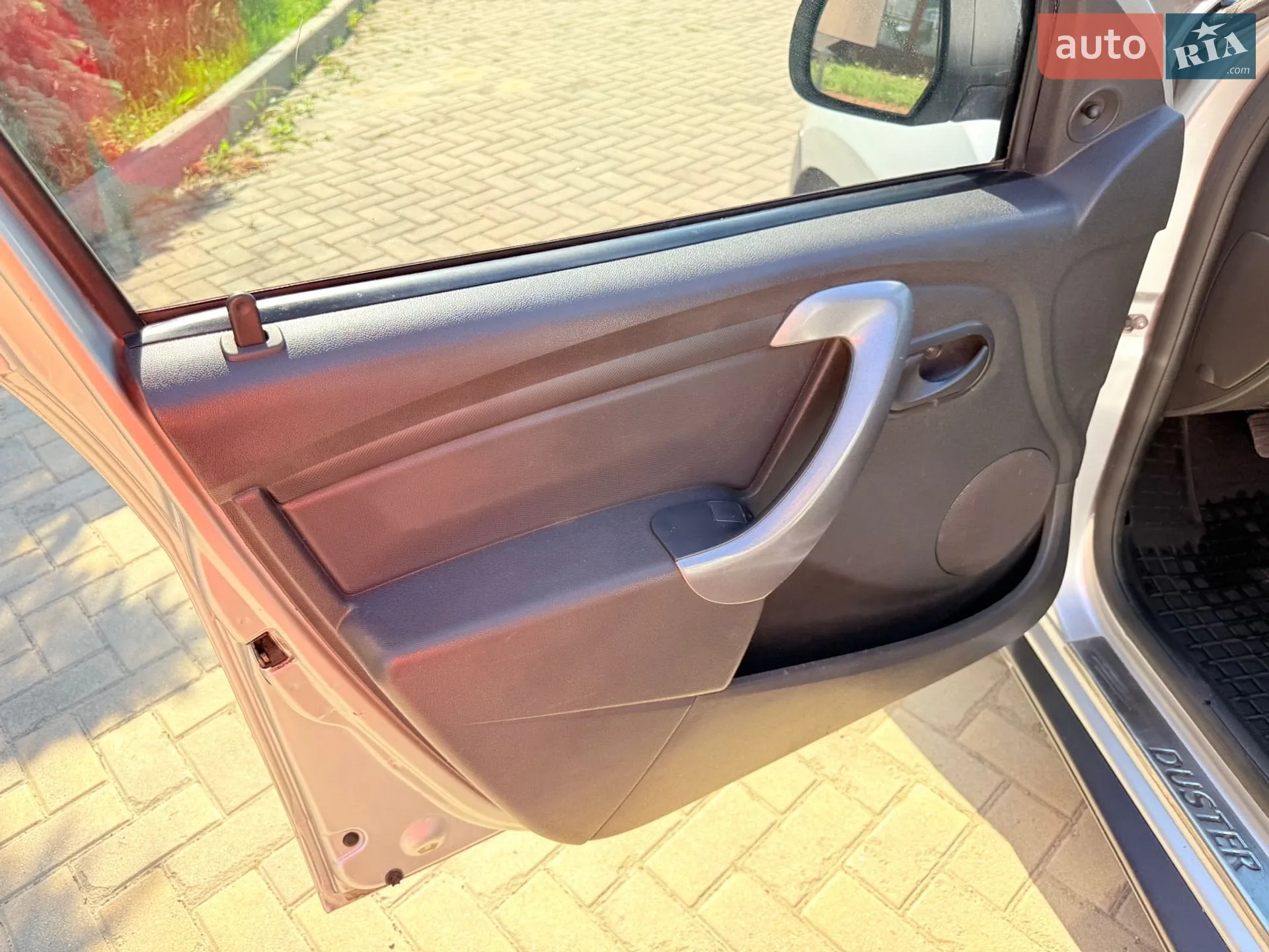 2010 Renault Duster - мініатюра 37