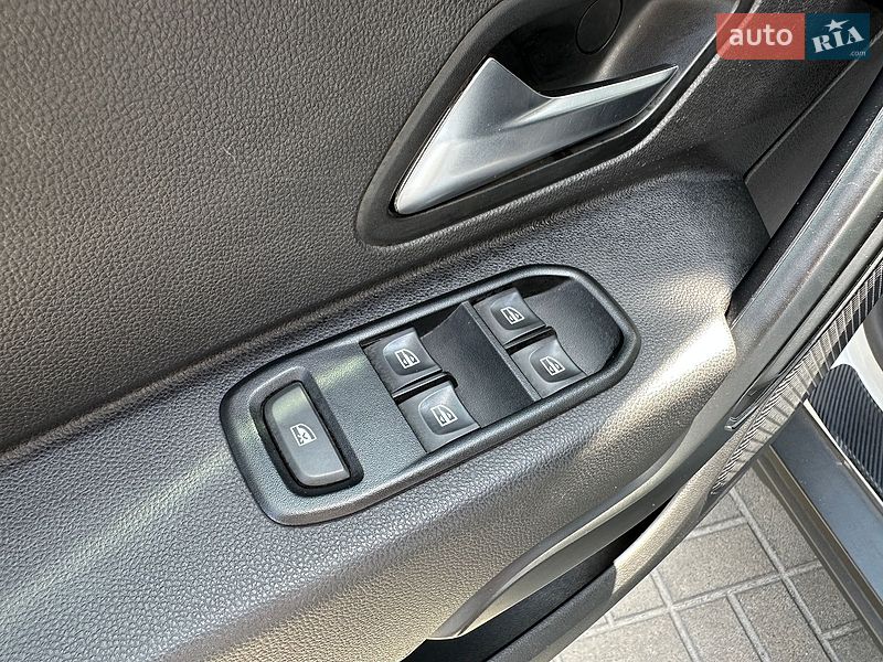 Позашляховик / Кросовер Renault Duster 2018 в Києві