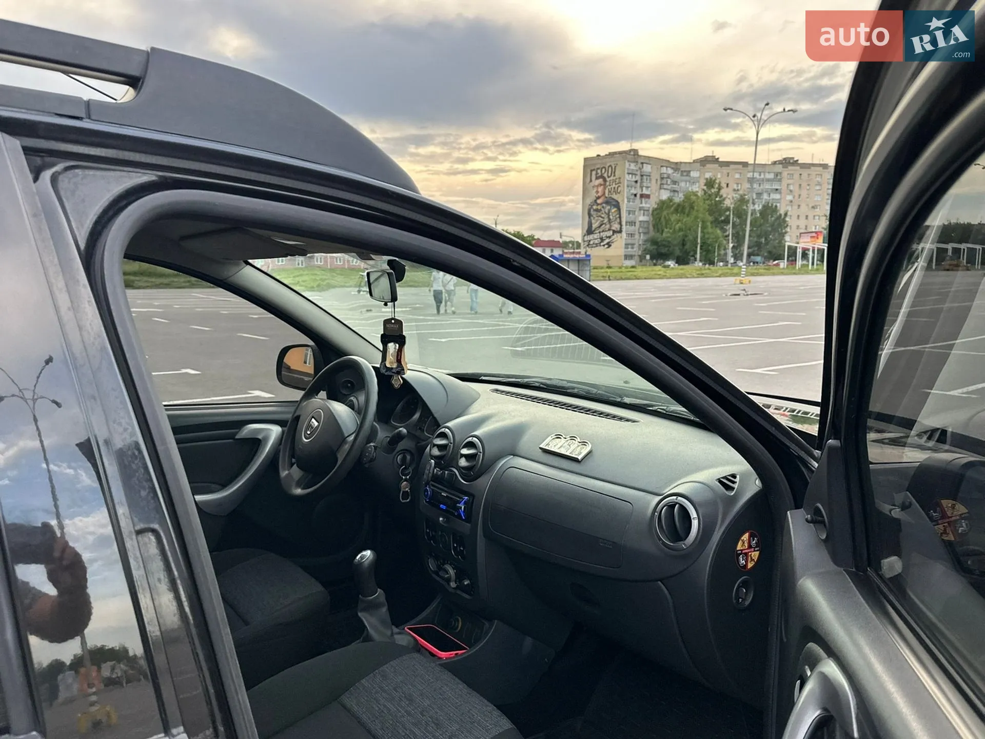 2010 Renault Duster - мініатюра 12