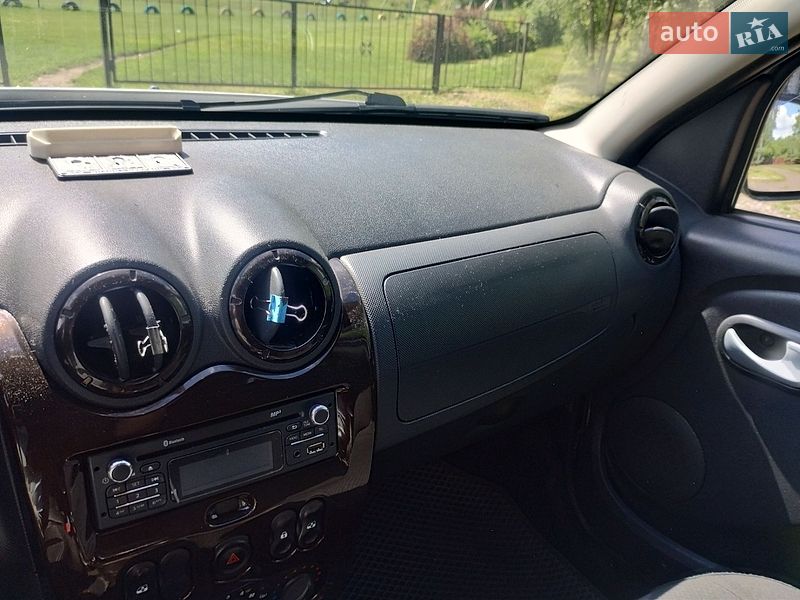 Внедорожник / Кроссовер Renault Duster 2012 в Киеве