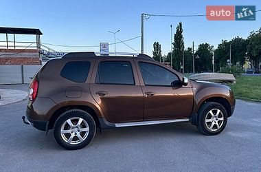 Внедорожник / Кроссовер Renault Duster 2010 в Каменец-Подольском