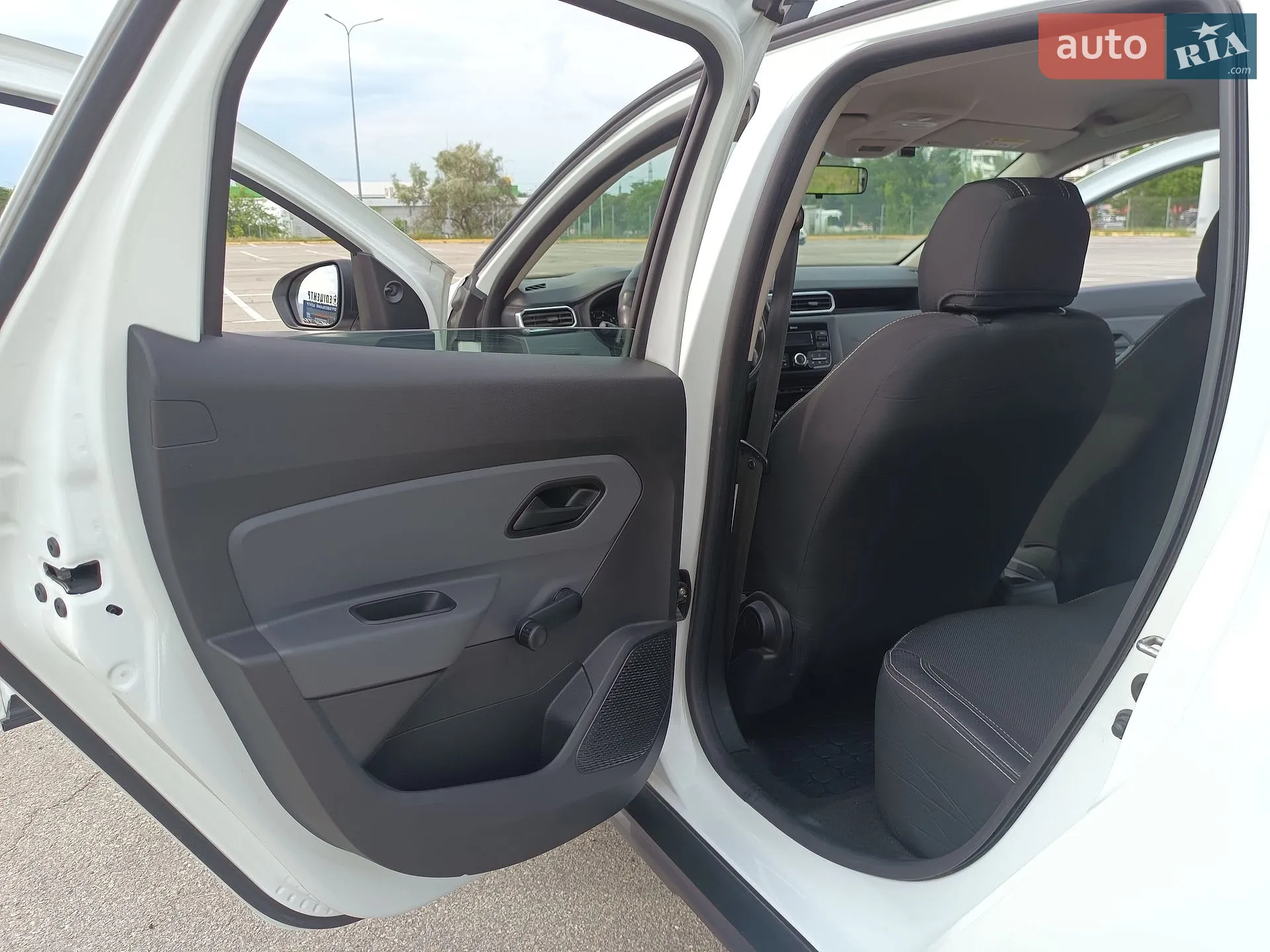 2020 Renault Duster - мініатюра 24
