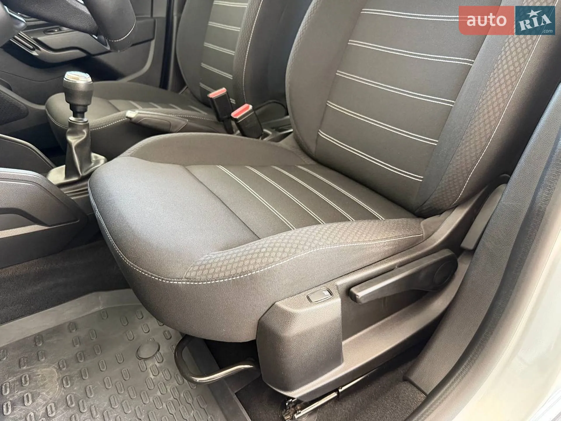 2021 Renault Duster - мініатюра 25