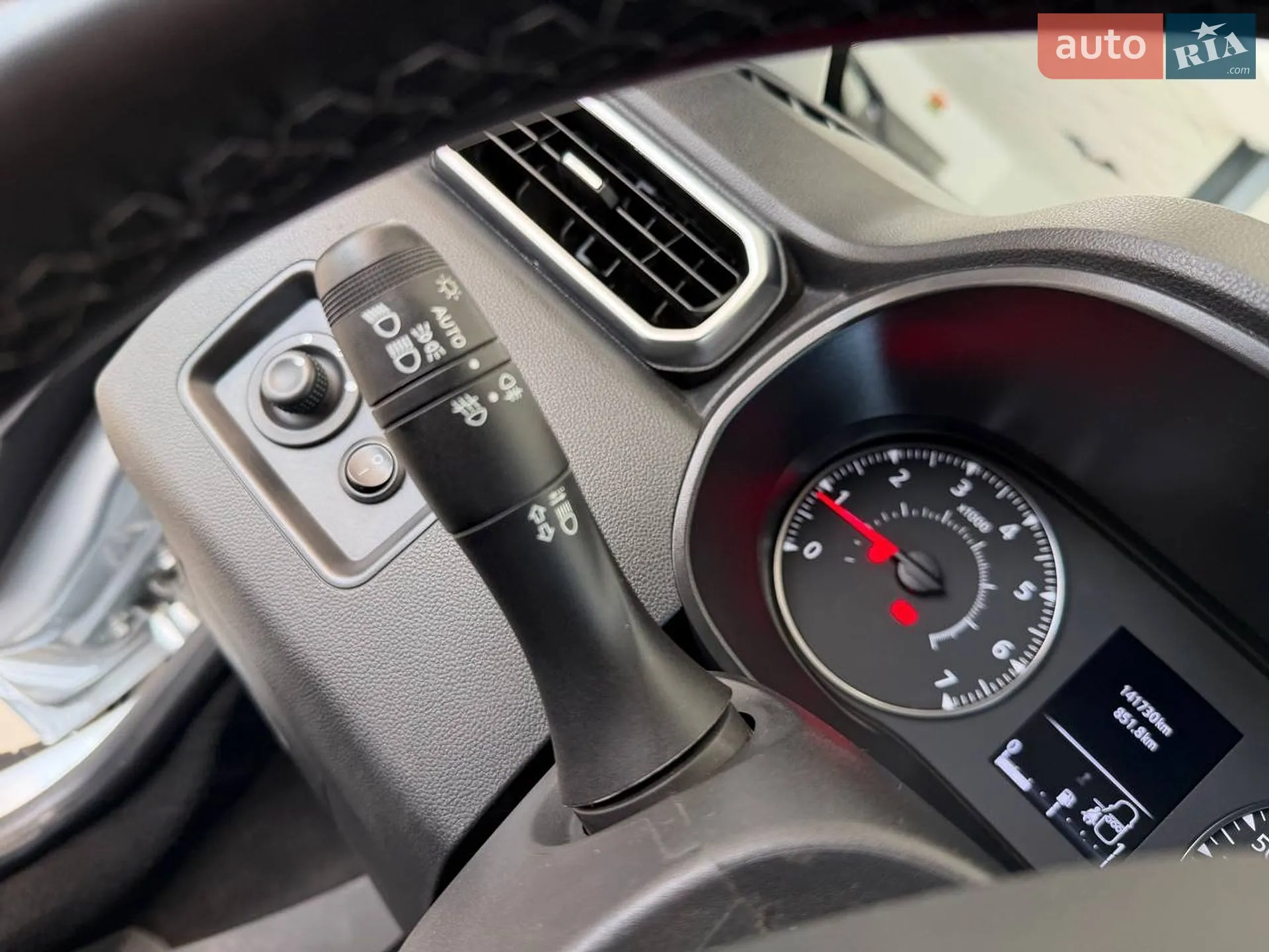 2021 Renault Duster - мініатюра 36