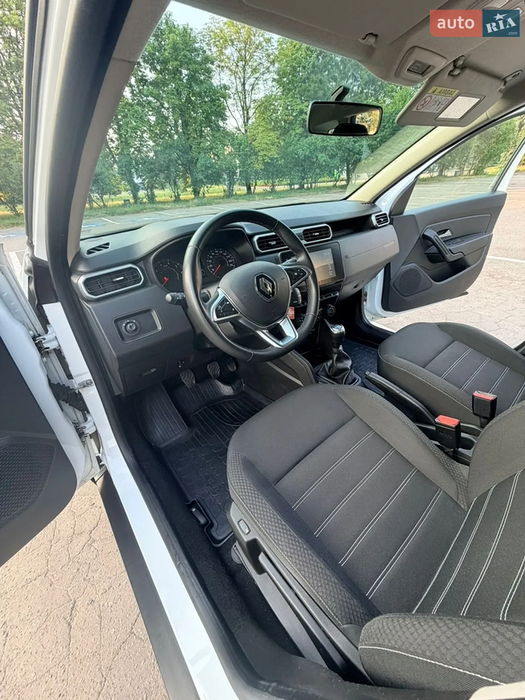 2023 Renault Duster - мініатюра 12