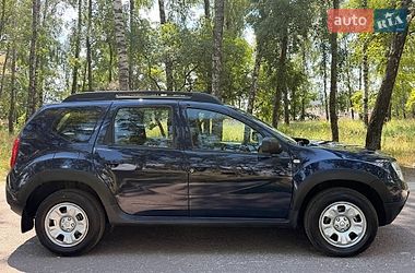 Позашляховик / Кросовер Renault Duster 2011 в Охтирці